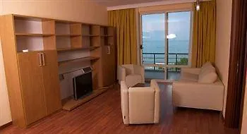 As Hotel Golem