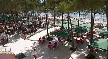 As Hotel Golem
