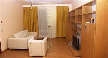 As Hotel Golem